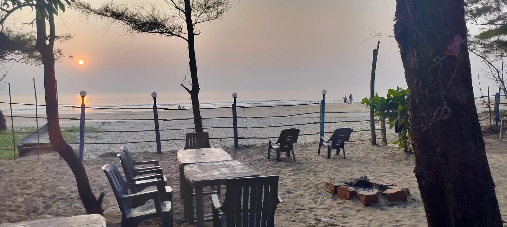 White Sand Beach Stay Resort Kumta Luaran gambar