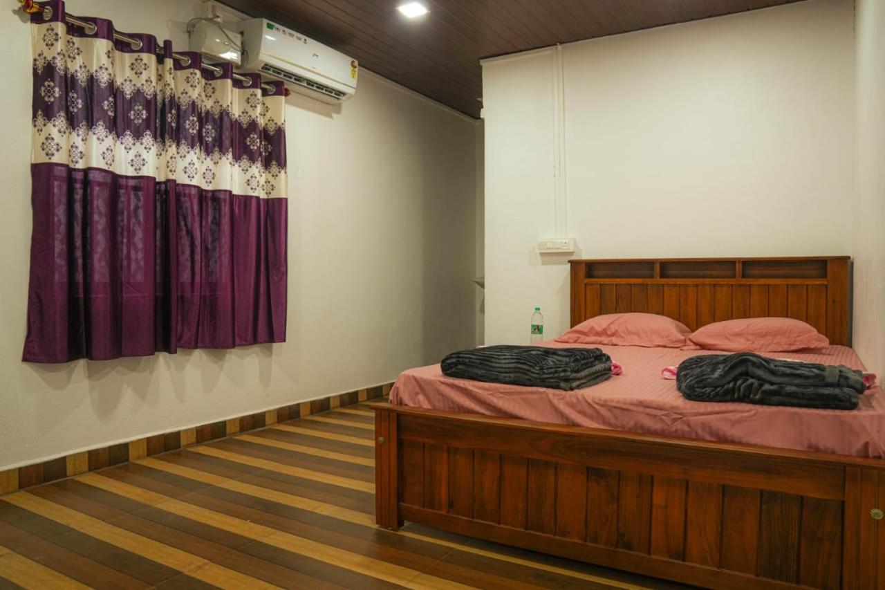 White Sand Beach Stay Resort Kumta Luaran gambar